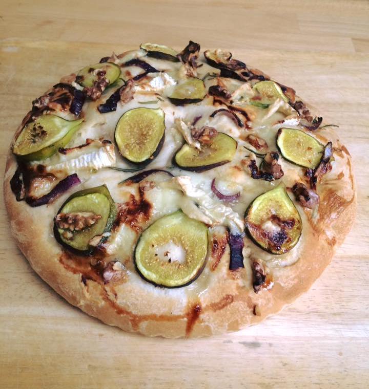 How to Make Focaccia Bread – Fig & Olive Platter