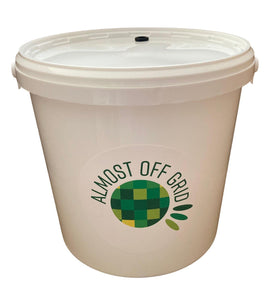 5 Litre Fermentation Buckets with Lid, Grommet and Airlock x 2