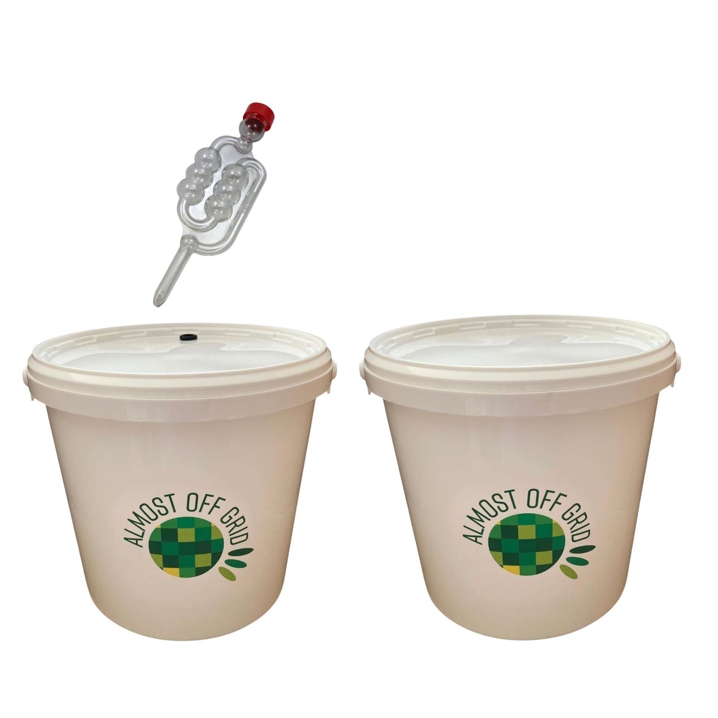 5 Litre Fermentation Buckets, one with Lid, Grommet and Airlock, 1 solid lid