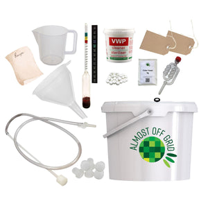 Almost Off Grid 10 litre Cider Kit with fermentation bucket C10B1